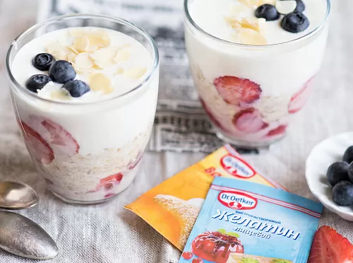 Фото рецепта Каша с желе (ленивая овсянка)