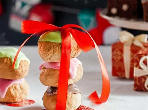 Фото рецепта Пряники с разноцветной глазурью