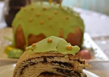 Кулич с шоколадом