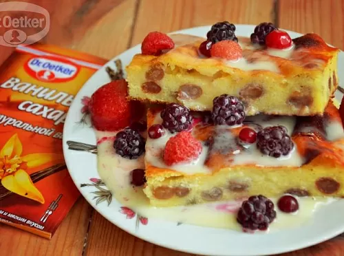 Творожная запеканка с изюмом
