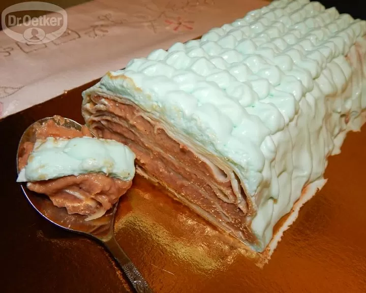 Блинный торт с муссом фото