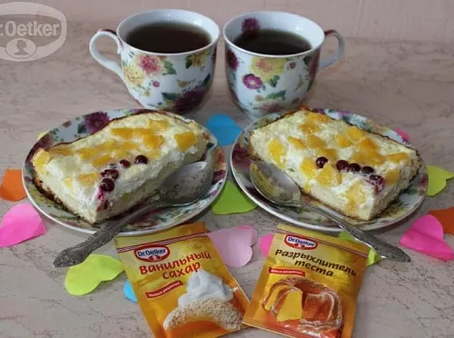 Фото рецепта Пирог с творогом и ананасами