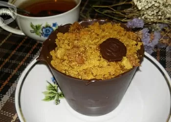 Медовик в стаканчике