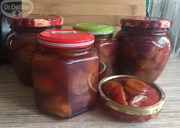 Сливовое варенье со специями
