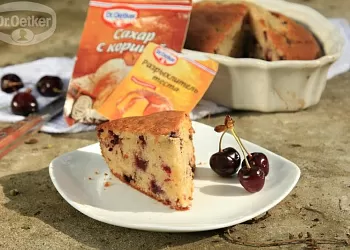 Кекс с ягодами