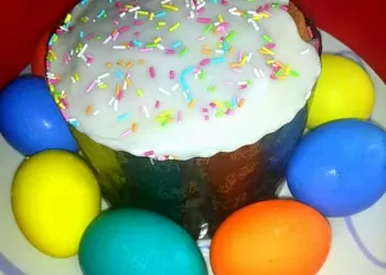 Пасхальный кулич на сметане