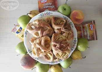 Фруктовые слойки-плетёнки