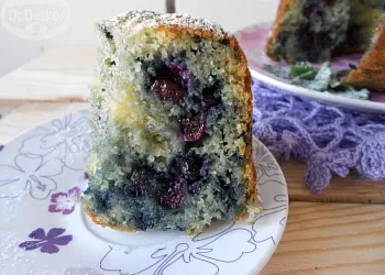 Нежный черничный кекс