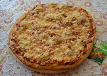 Пицца с беконом