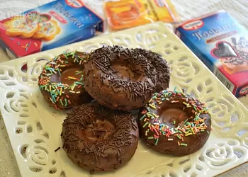 Пончики в шоколадной глазури