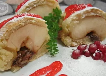 Творожный пирог с яблоками
