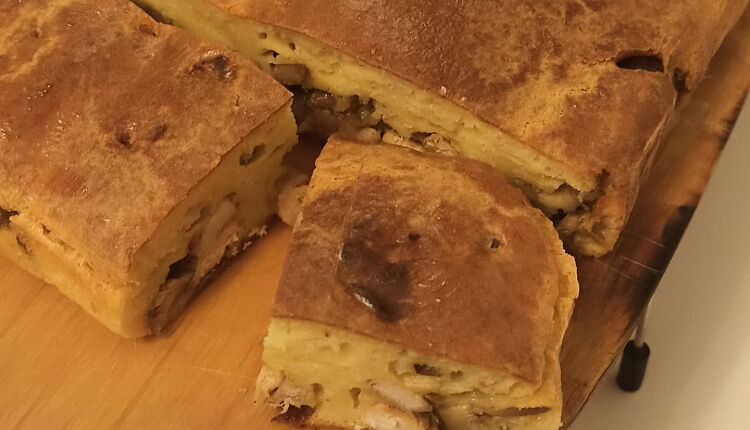 Заливной пирог с курицей и грибами 