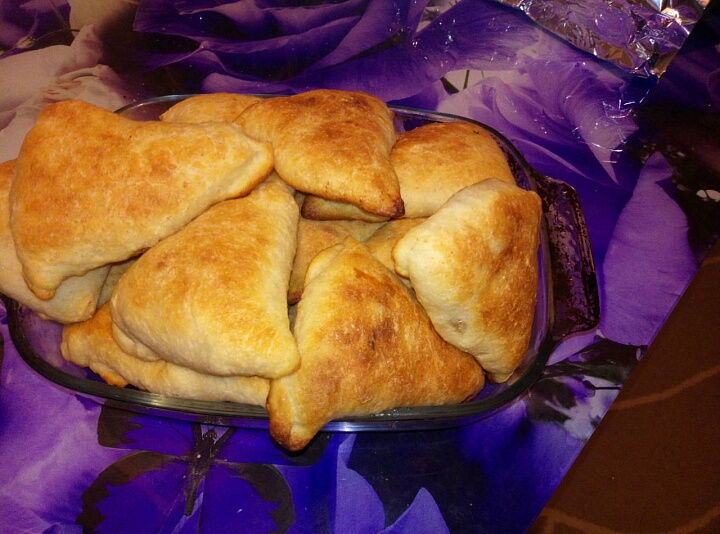Печеные пирожки с капустой и рыбой фото рецепта