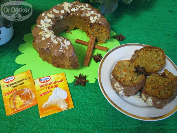 Морковный кекс с изюмом фото