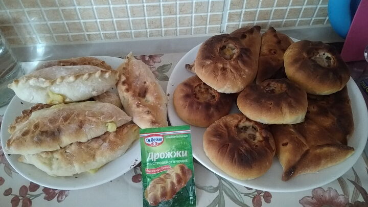 фото рецепта Пирожки на дрожжах Dr.Bakers Пирожки на дрожжах Dr.Bakers фото