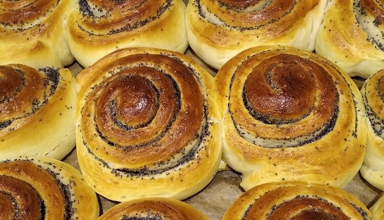 Булочка с маком 