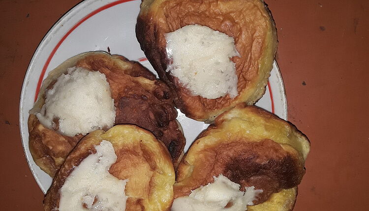 Оладьи с персиками