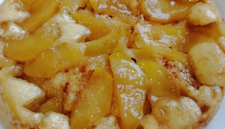 Шарлотка с жареными яблочками!