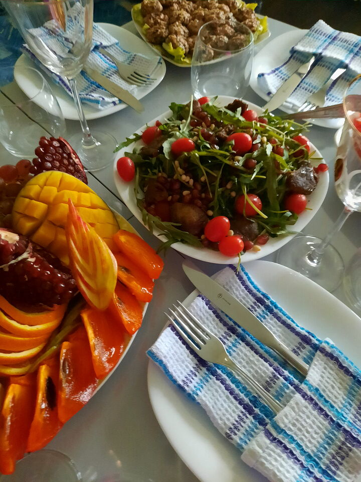 Руккола с говядиной  фото