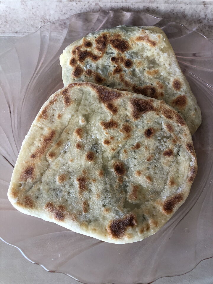 Слоеные лепешки на кефире фото