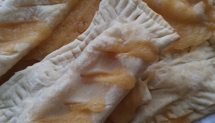 Слойки с сыром