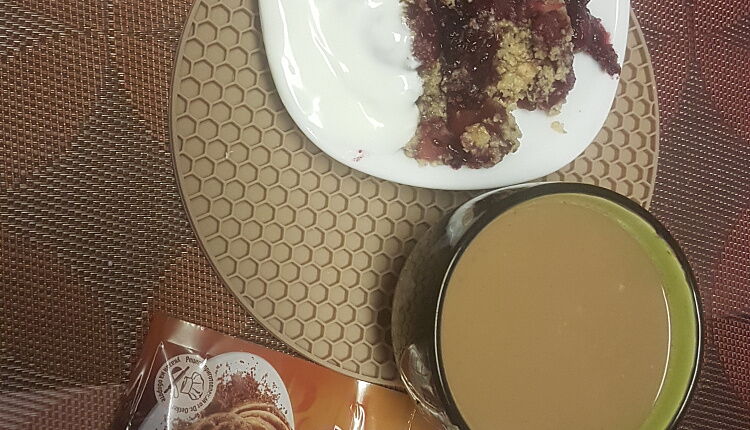 Сливовый крамбл