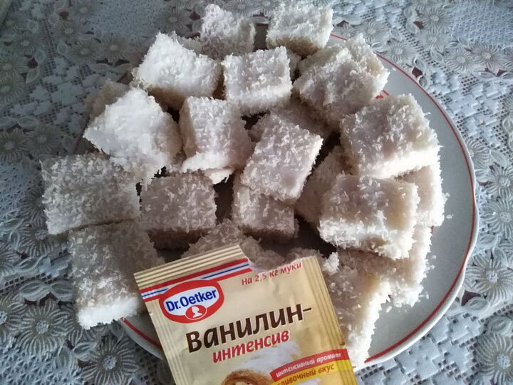 Конфеты молочно-кокосовые фото