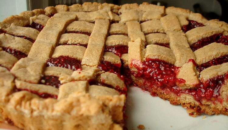 Пирог с вишней 