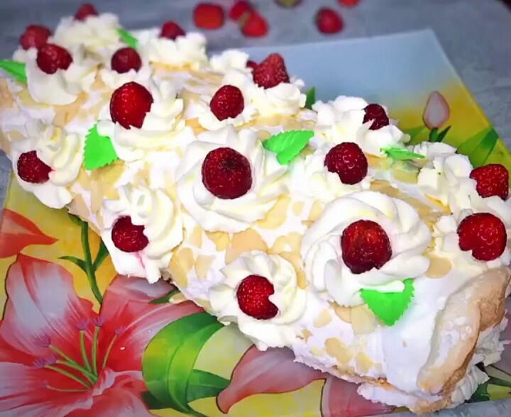  Меренговый рулет с Миндалем. фото рецепта