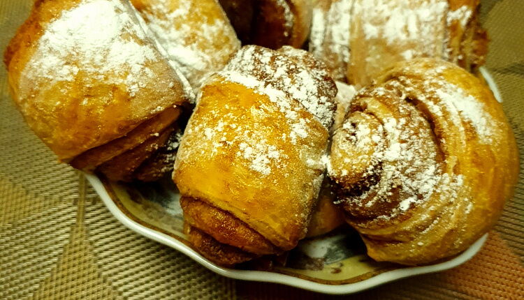 Булочки с корицей