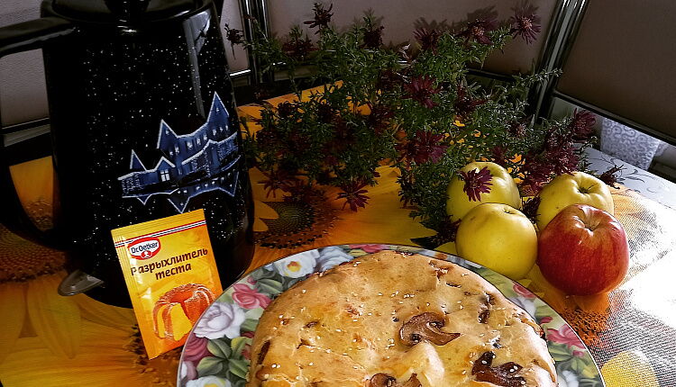 Заливной пирог с курицей и грибами 