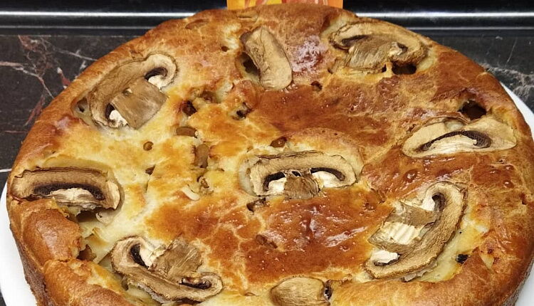Заливной пирог с курицей и грибами 