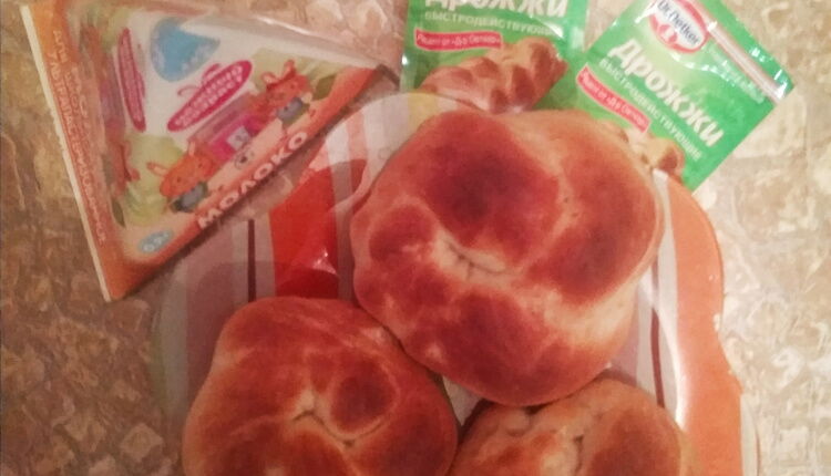 Бейгл с лососем и рукколой
