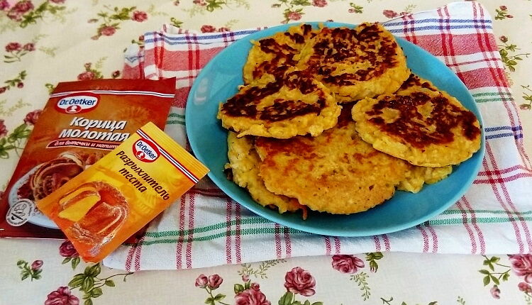 Яблочные оладушки