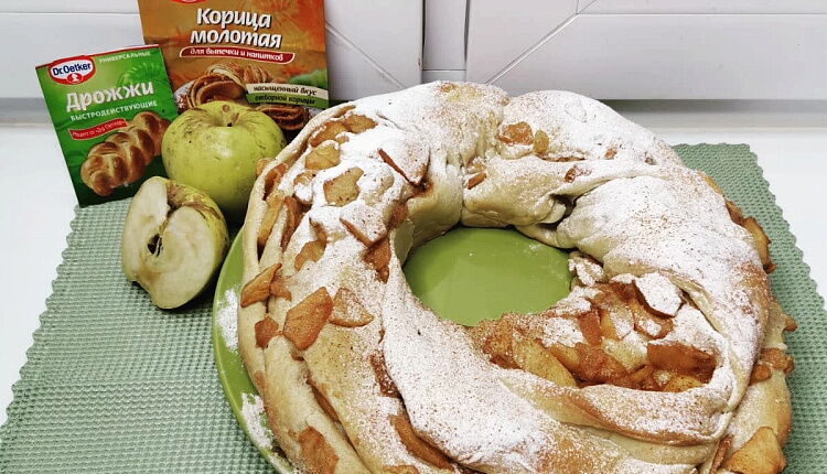 Яблочное кольцо