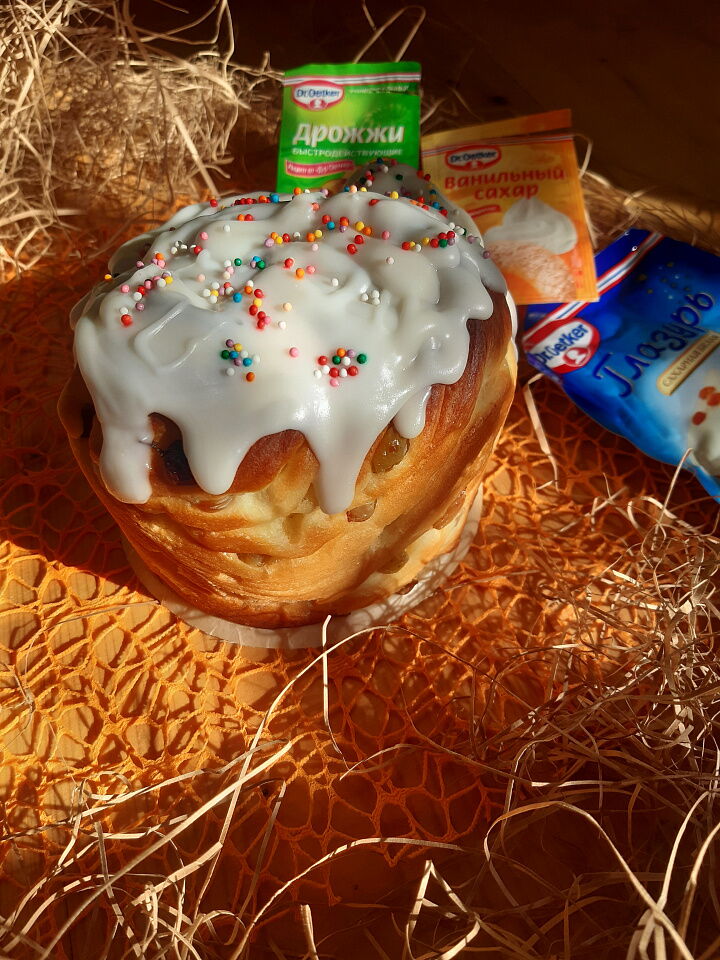 Кулич-крафин с изюмом фото
