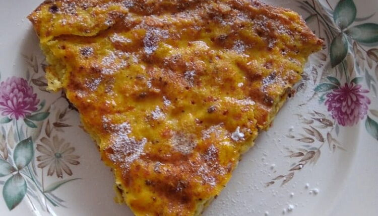 Шарлотка с яблоками и маком