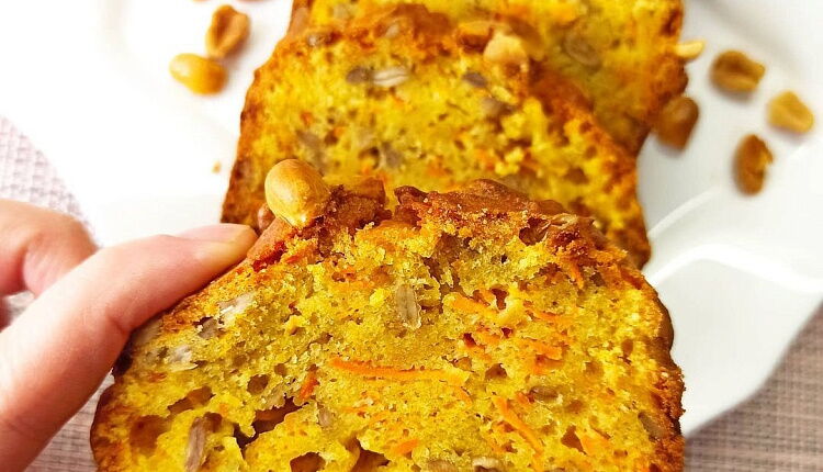 Морковный кекс