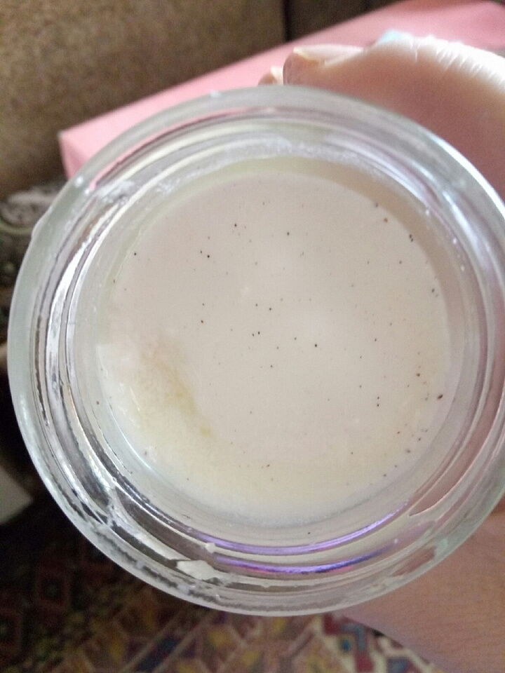 Домашний термостатный  йогурт с ароматной натуральной ванилью. фото