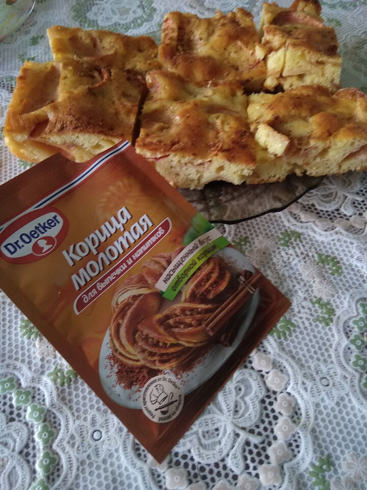 Шарлотка с корицей фото рецепта