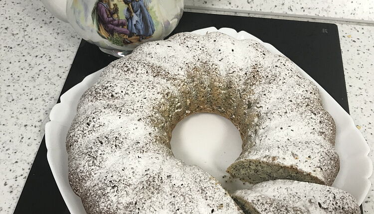 Маковый пирог