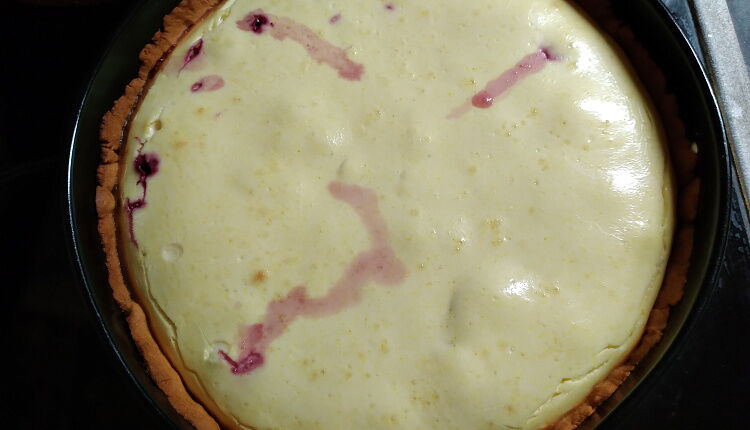 Смородиновый пирог со сметанной заливкой «Конкурс Russell Hobbs»