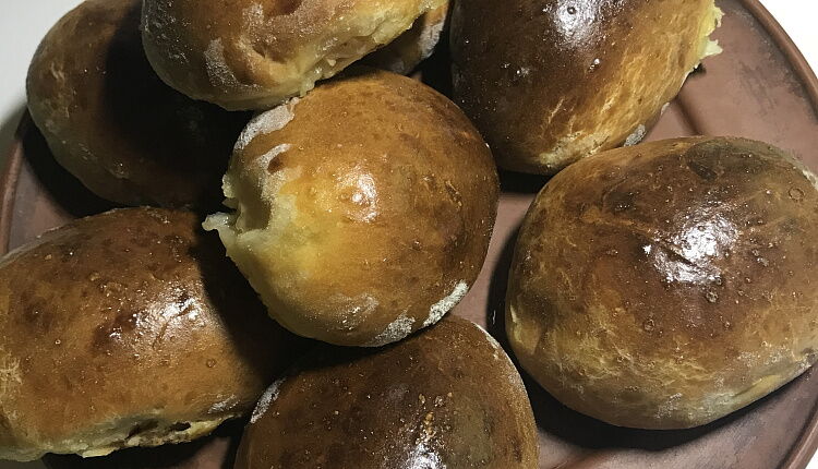 Пирожки с яблоками в духовке