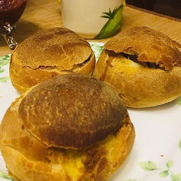 Булочки с ветчиной и сыром фото