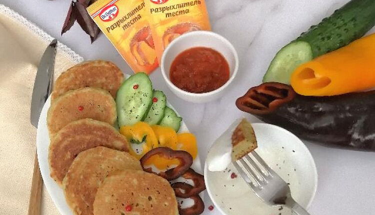 Сырные оладушки с зеленью