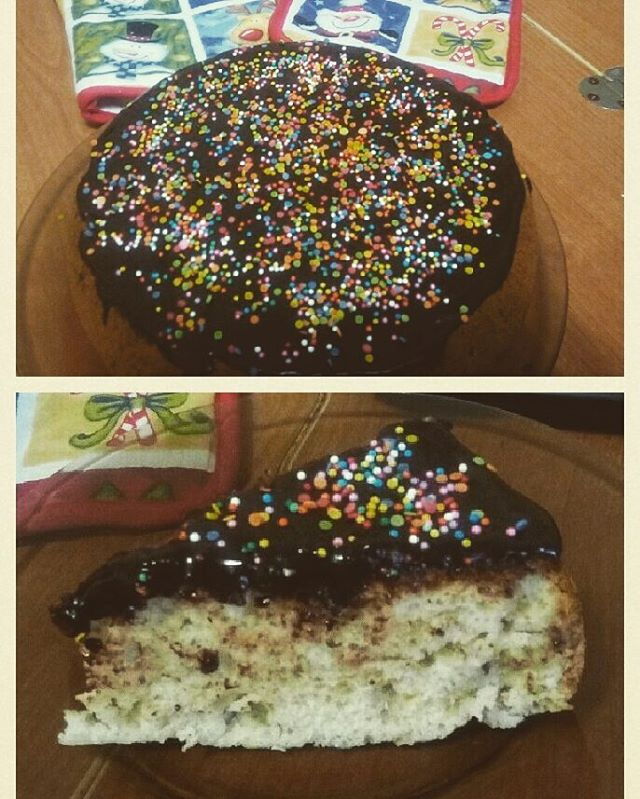 Пирог с бананом и яблоком в мультиварке фото