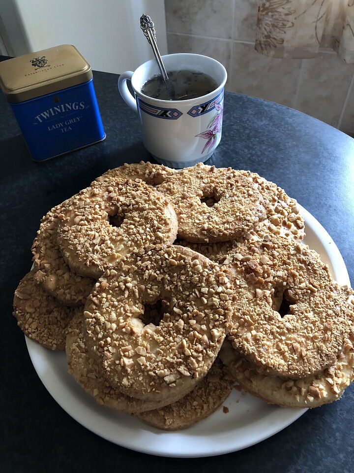 Пирожное кольцо с орехами фото рецепта