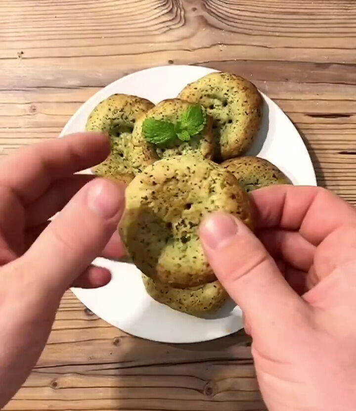 Мятные пуговички фото