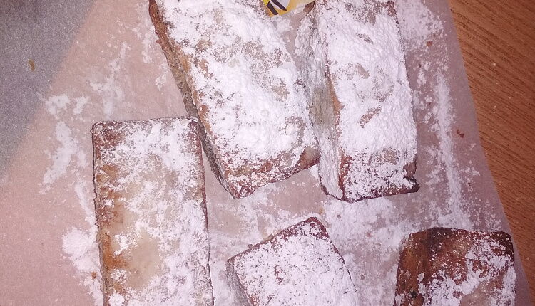 Рождественский кекс (аналог штоллена)