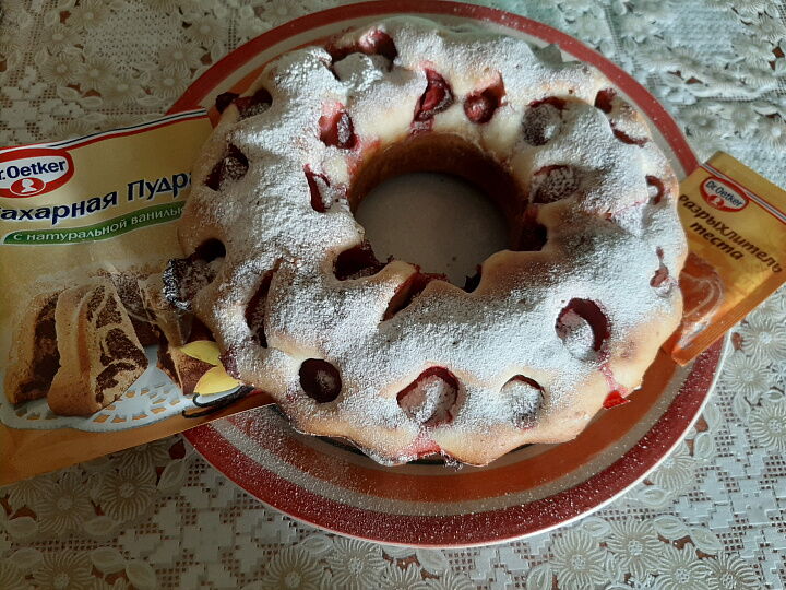 Кекс с клубникой фото